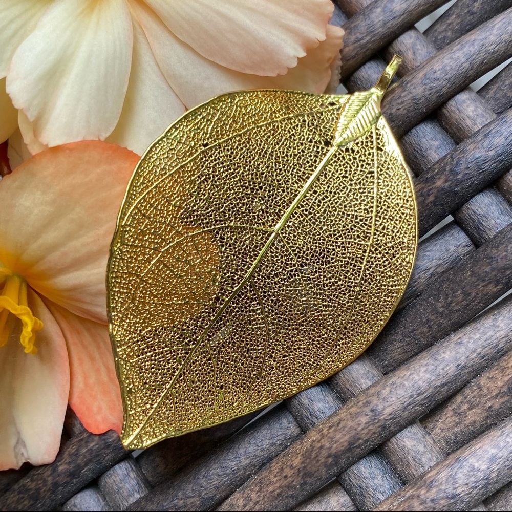 Genuine Leaf Goldtone Pendant